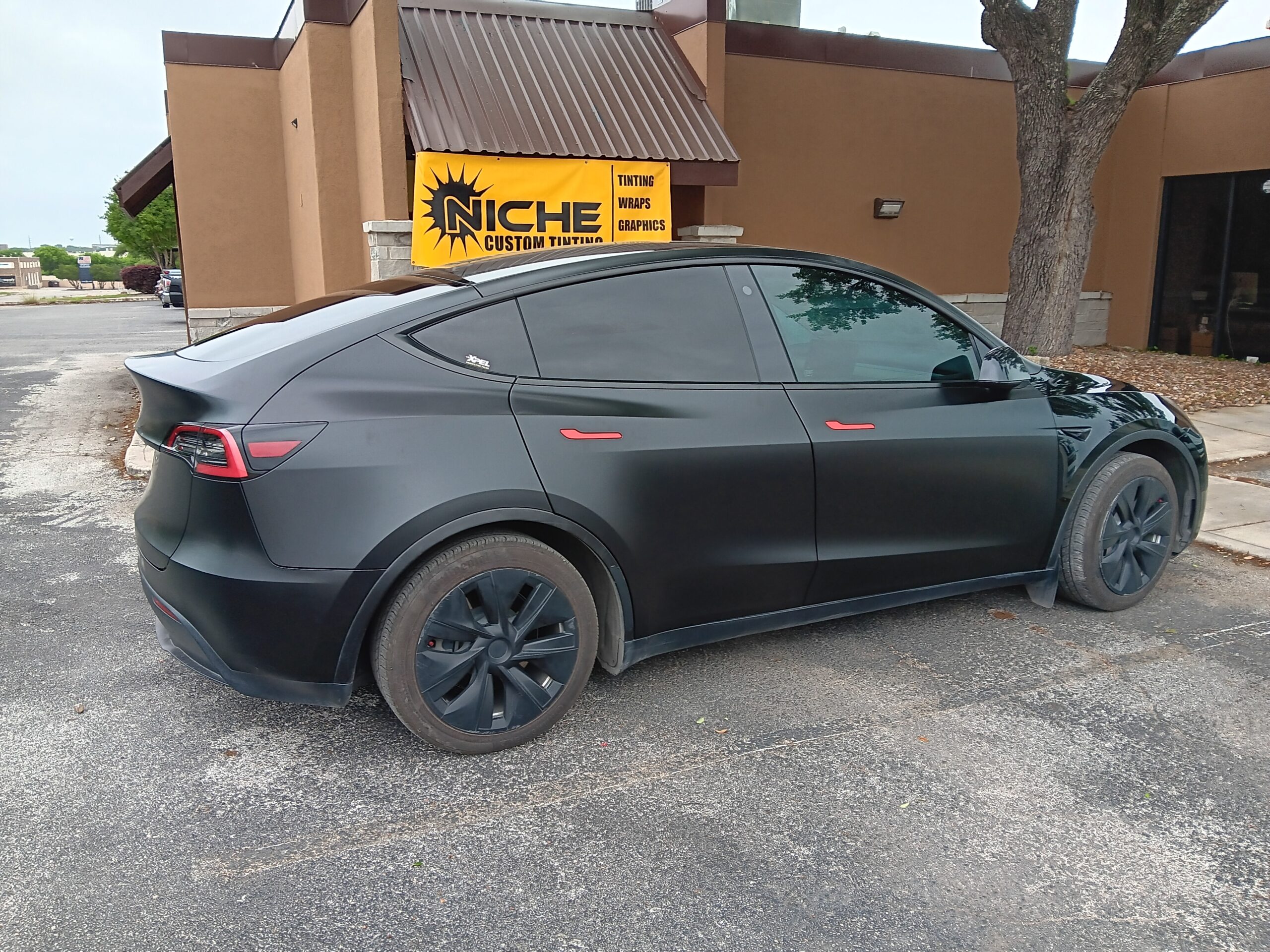 Wrap Satin Black Tesla